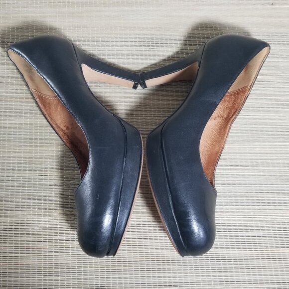 Clarks Artisian Womens 7 M Navy 3" Heel Platform Pumps Round Toe Leather Shoe - Picture 5 of 16